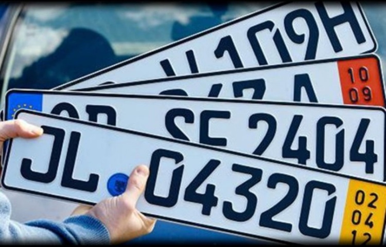 В Україні можуть відновити безкоштовне розмитнення: що відомо