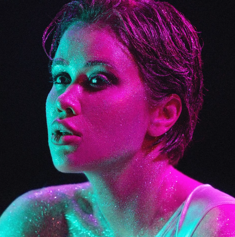 “Присвячую своєму другому дню народженню” — Lida Lee “Під дощем”