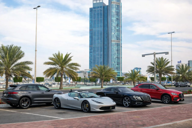 Все про паркування в Дубаї для туристів, які орендують автомобіль