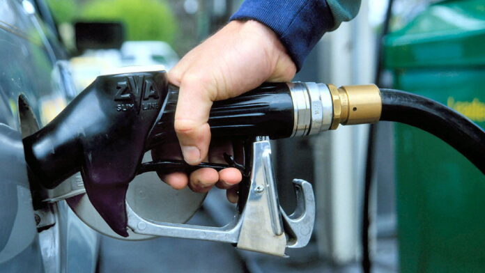 В Україні дорожчає автомобільне пальне: яке саме і чому