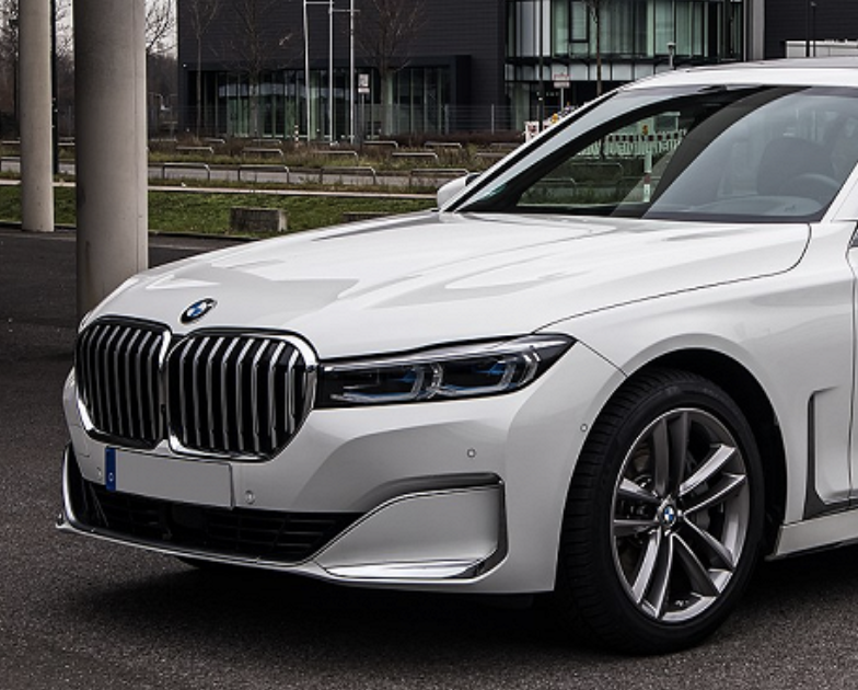 40 нових моделей та відмова від ДВЗ: у BMW розкрили плани на майбутнє